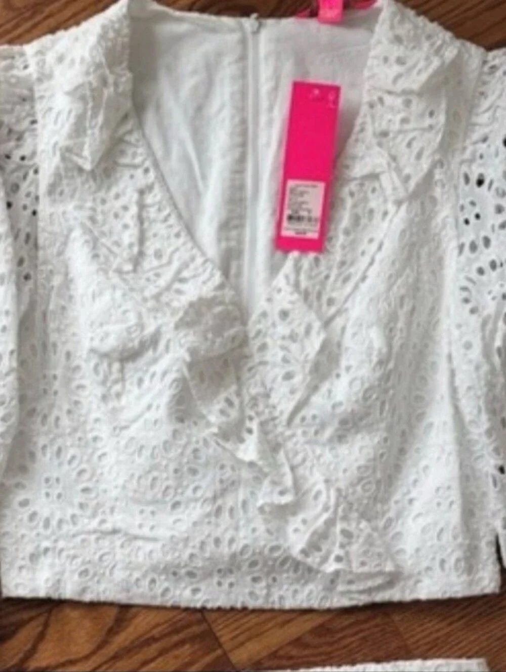 Lilly Pulitzer White Eyelet Lace Ruffle V-Neck Crop Top,Puffy Sleeves, NWT, S:4